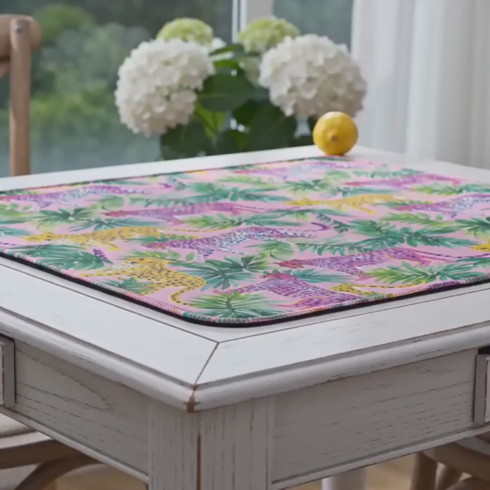 Pink Leopard Palm Leaf Mahjong Mat